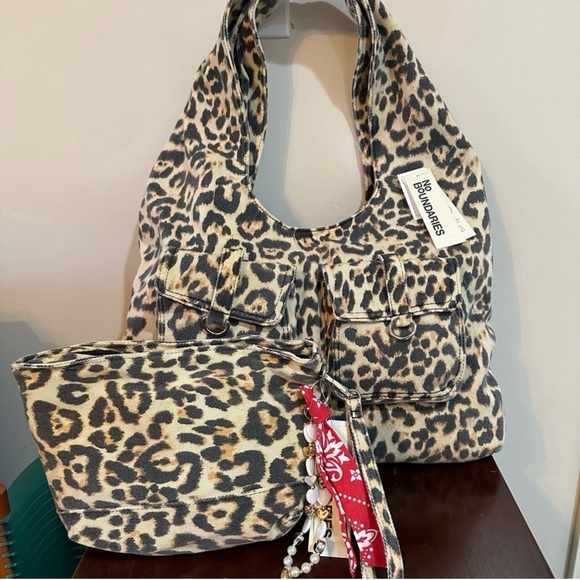 No Boundaries Handbags - VIRAL No Boundaries Leopard Print Hobo Bag and Pouch with Keychain